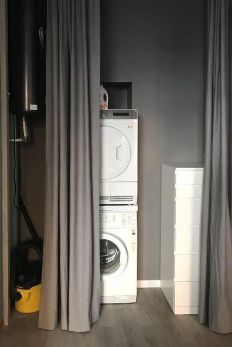 Artsy Central Flat Riga Bagian luar foto