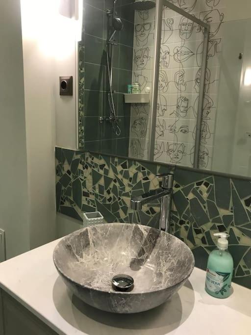 Artsy Central Flat Riga Bagian luar foto